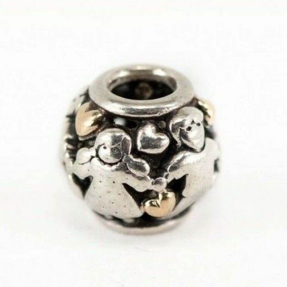 Pandora Family Forever Charm